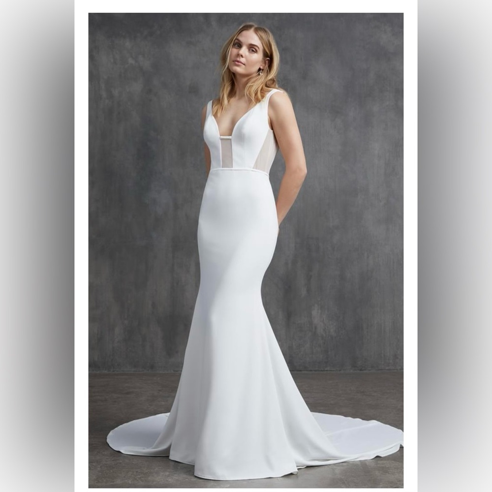 Kelly Faetanini Wedding Dress
